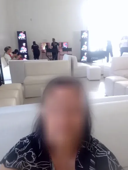 Antonia, 36