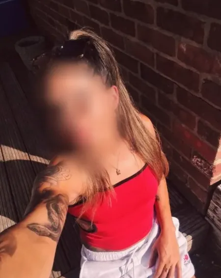 Jessica, 30