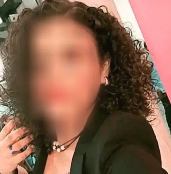 Kim, 35