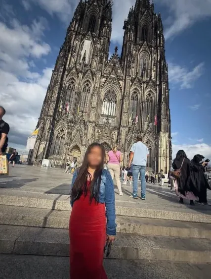 Klara, 22