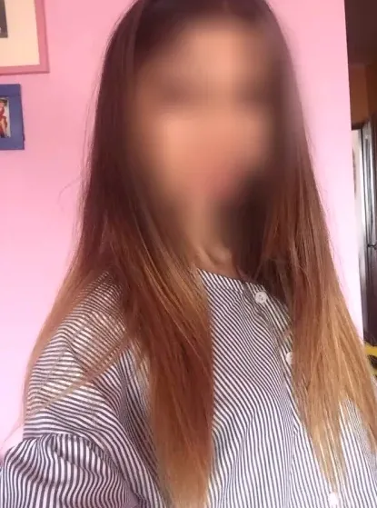 Klara, 28