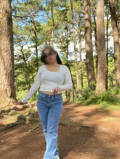 Lena, 28