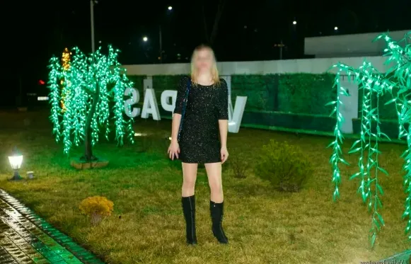 Marlene, 32
