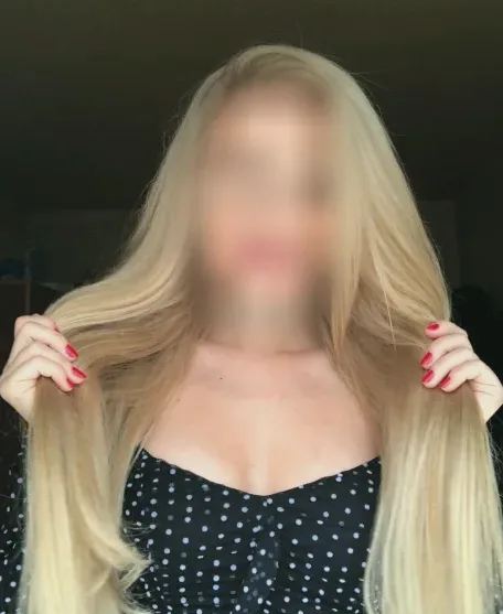 Nora, 38
