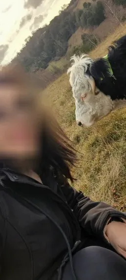 Sabrina, 38