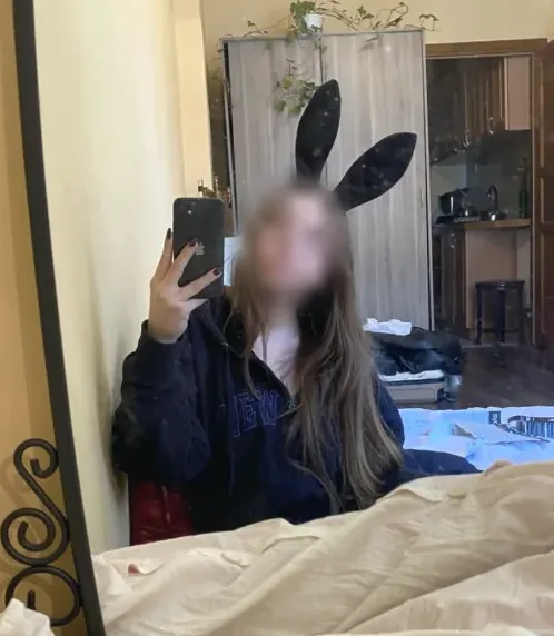 Selin, 19