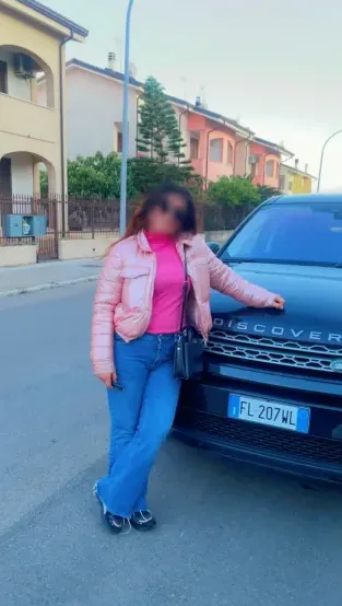 Selina, 36