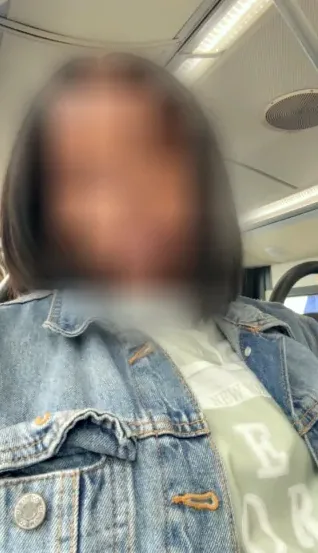 Stefanie, 36